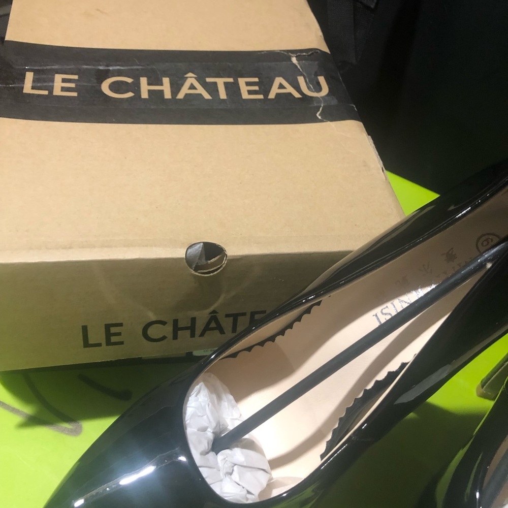 Heels - Picture 4 of 5